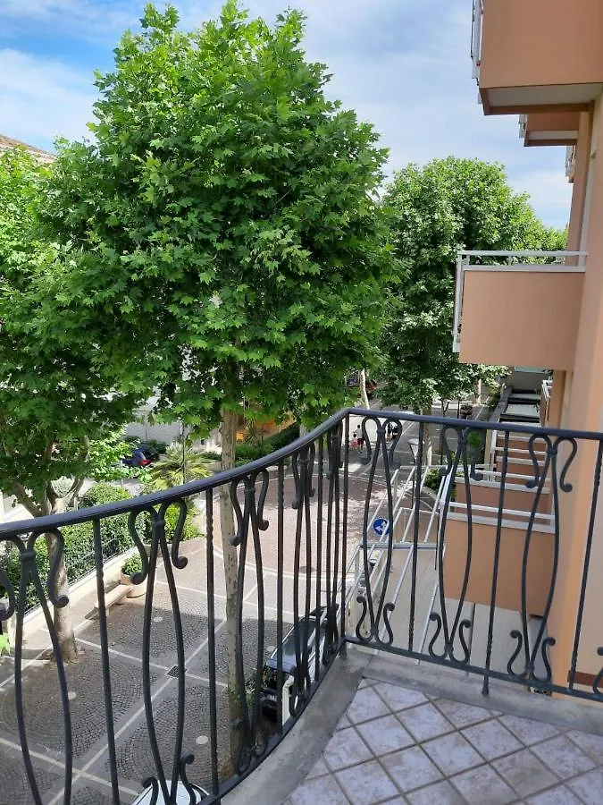 Apartament Laura Al Brasile Misano Adriatico